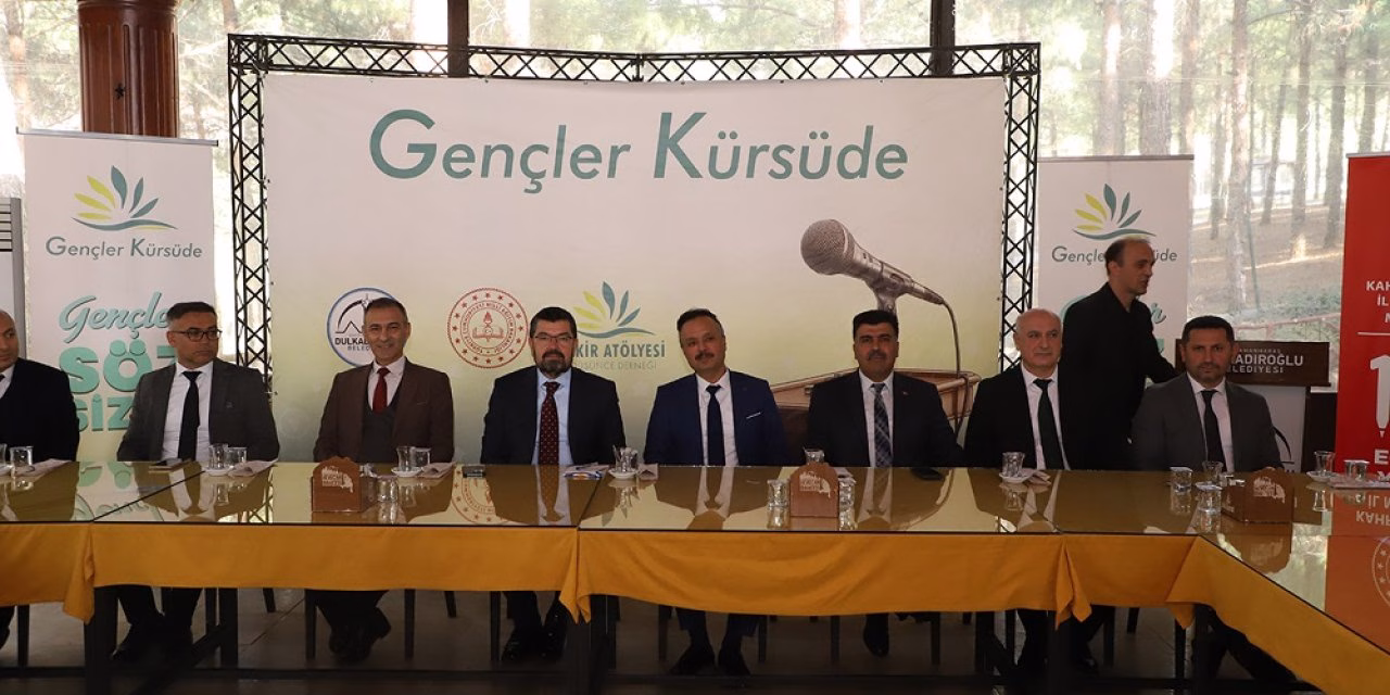 "Gençler Kürsüde" Projesi Protokolü kamuoyuna duyuruldu