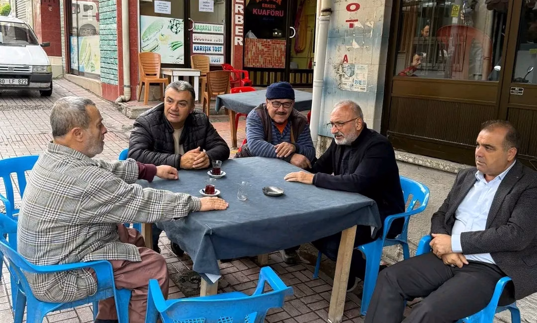 22.23.24 dönem Osmaniye eski Milletvekili Durdu Mehmet Kastal, şehir merkezinde