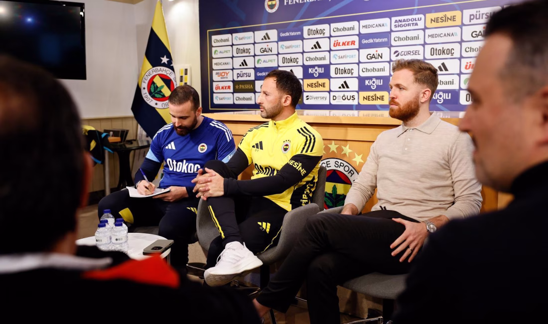 -Tedesco, milli arada basın mensuplarıyla bir araya geldi ‘Kaybedersek benim