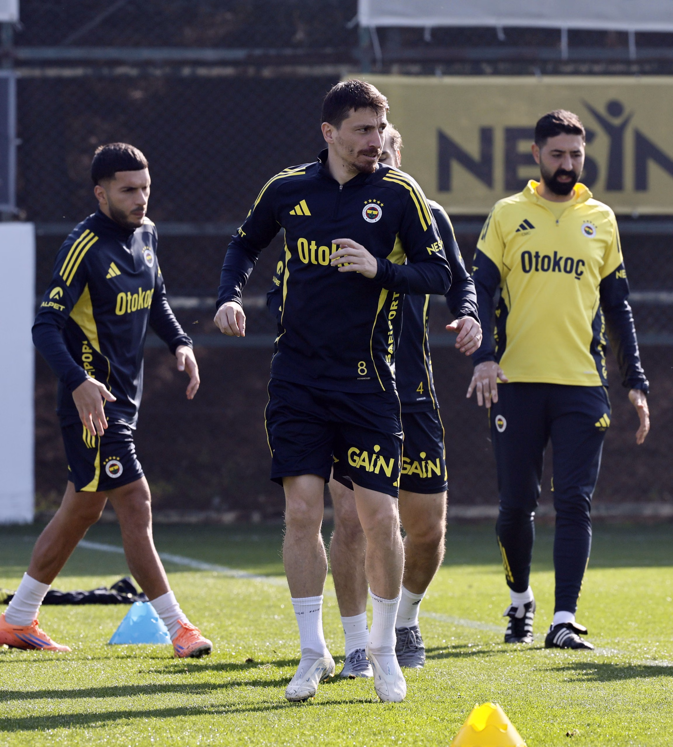 Fenerbahçe, Viktoria Plzen maçı hazırlıklarına başladı