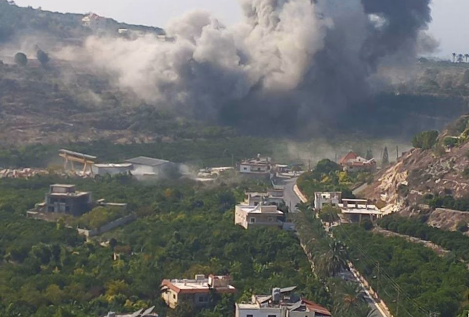LÜBNAN, – İSRAİL ordusunun, Lübnan’ın güneyindeki Sur kentine hava saldırısı