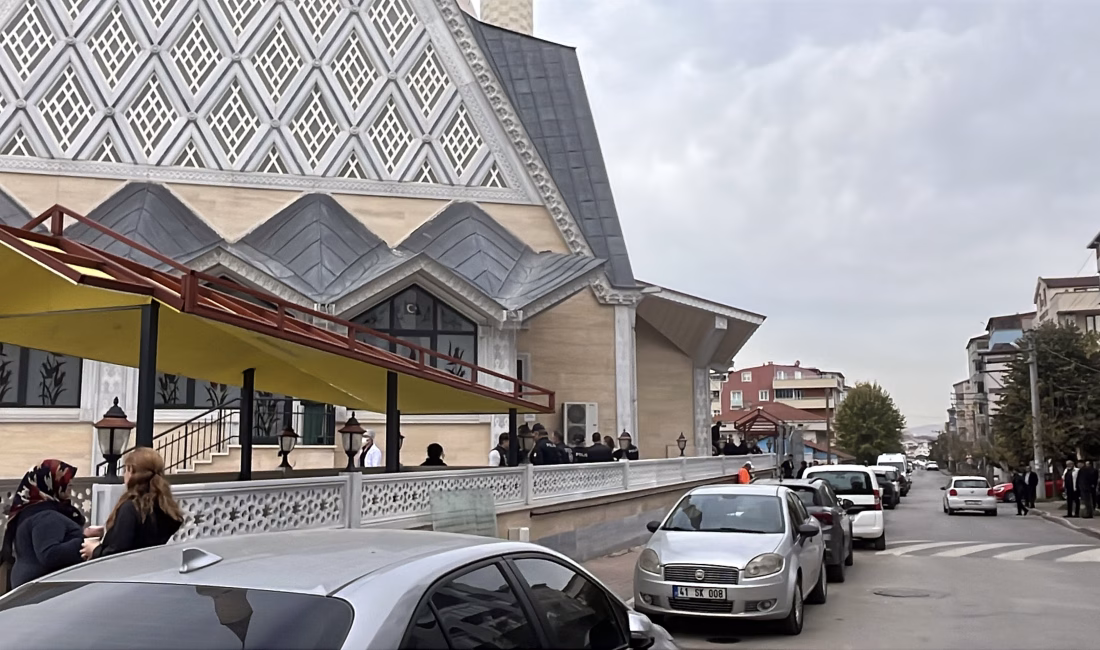 Ardacan UZUN-Erol POLAT/KOCAELİ, – TÜRKİYE Cumhuriyeti’nin kurucusu Ulu Önder Gazi
