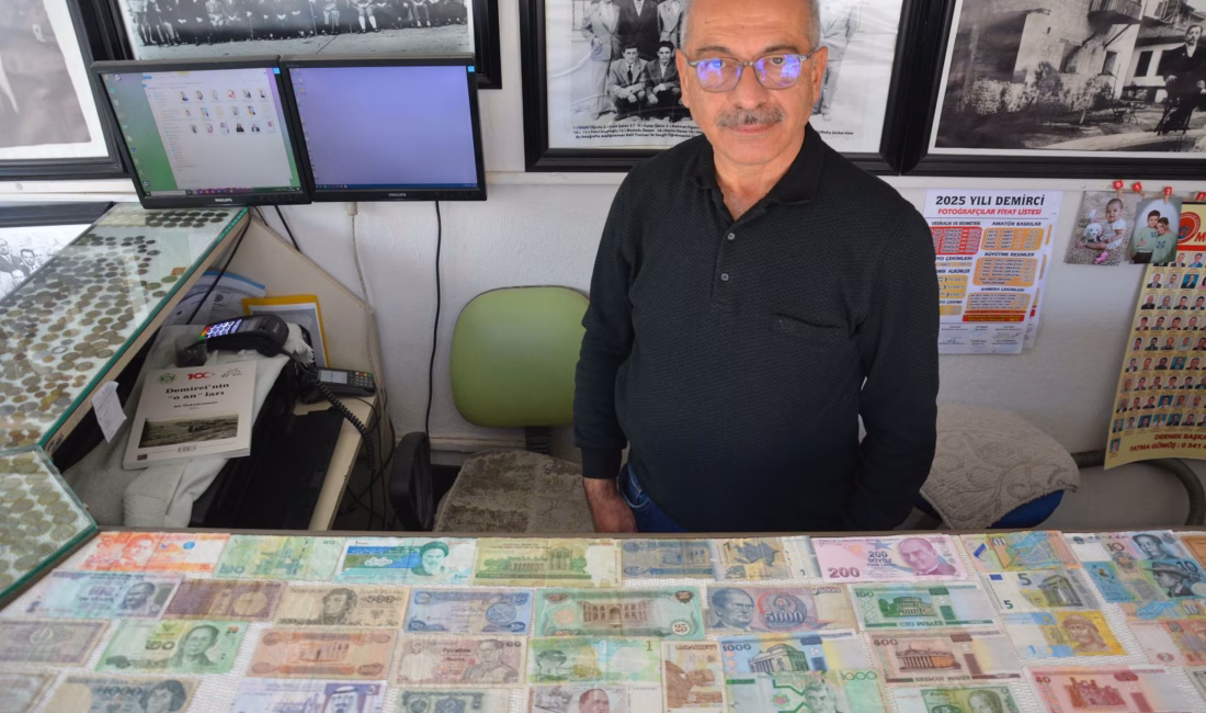 İpek KALAY/DEMİRCİ, (Manisa), – MANİSA’nın Demirci ilçesinde fotoğrafçı Ali Özkahraman