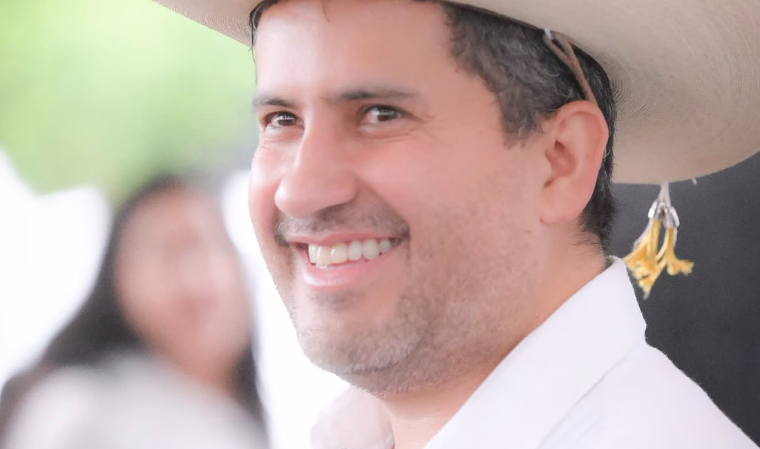 MEKSİKA, – MEKSİKA’nın Michoacan eyaletinde Uruapan Belediye Başkanı Carlos Alberto