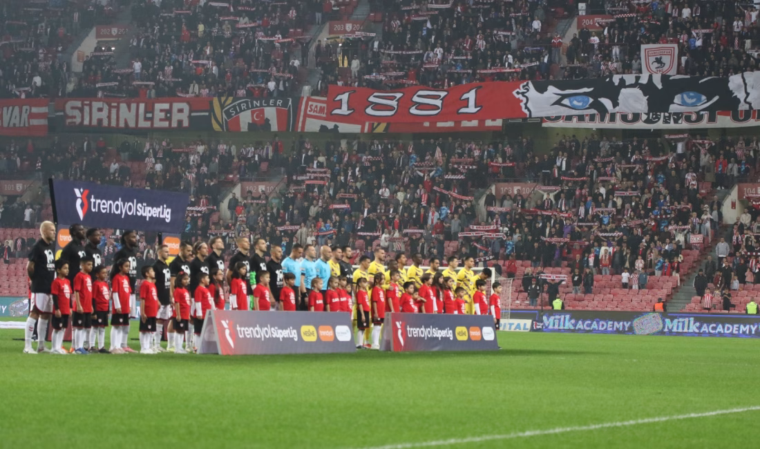 İLGİNİZİ ÇEKEBİLİR: Kayserispor – Alanyaspor maçının ardından Kas hastası Ayşegül,