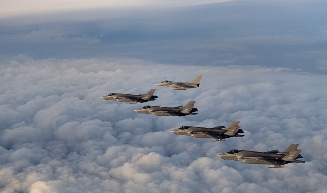 FRANSA, – UKRAYNA Devlet Başkanı Volodimir Zelenskiy, ülkesinin 2035 yılına