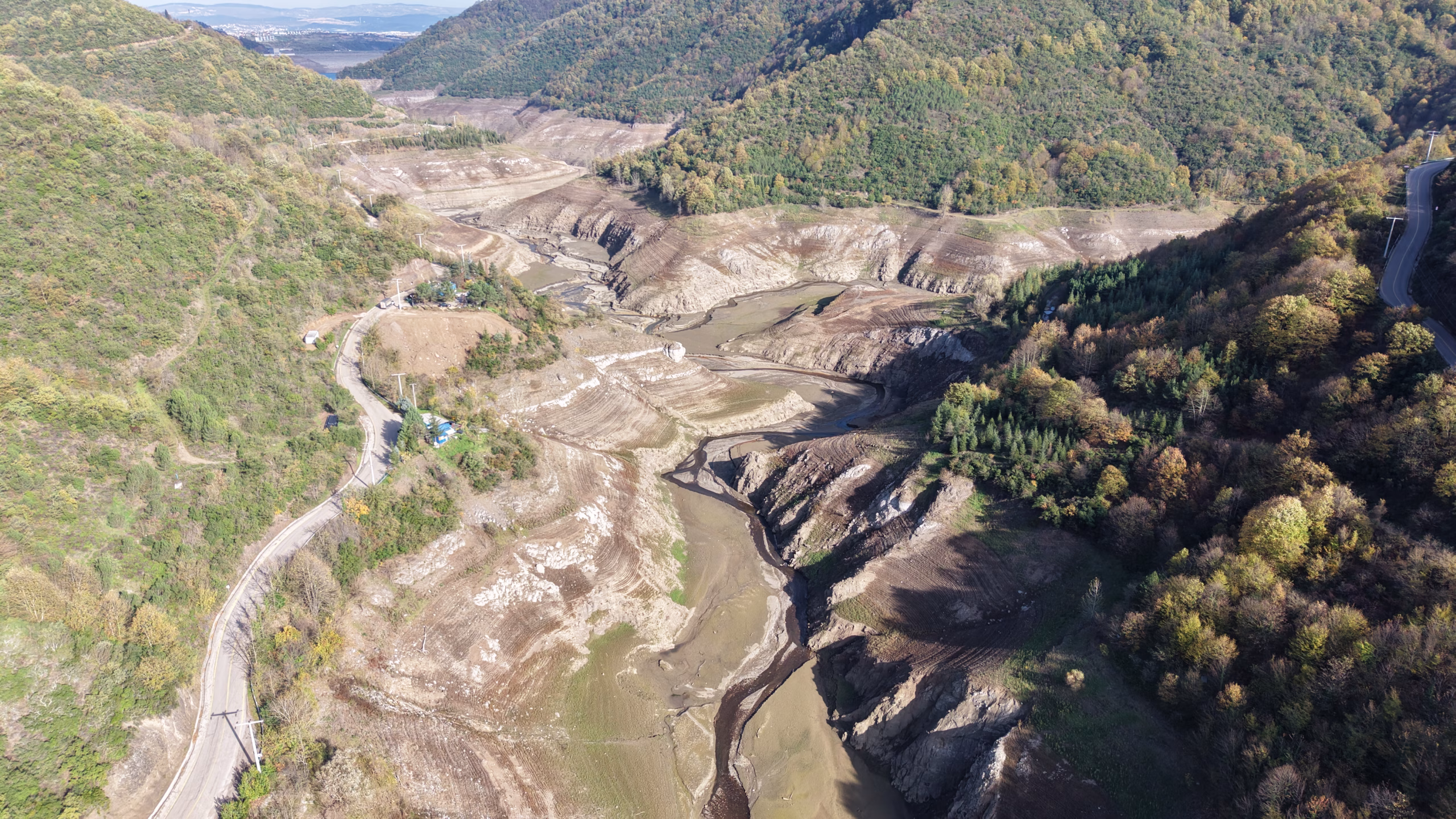 Yuvacık Barajı'nda su seviyesi yüzde 'e düştü