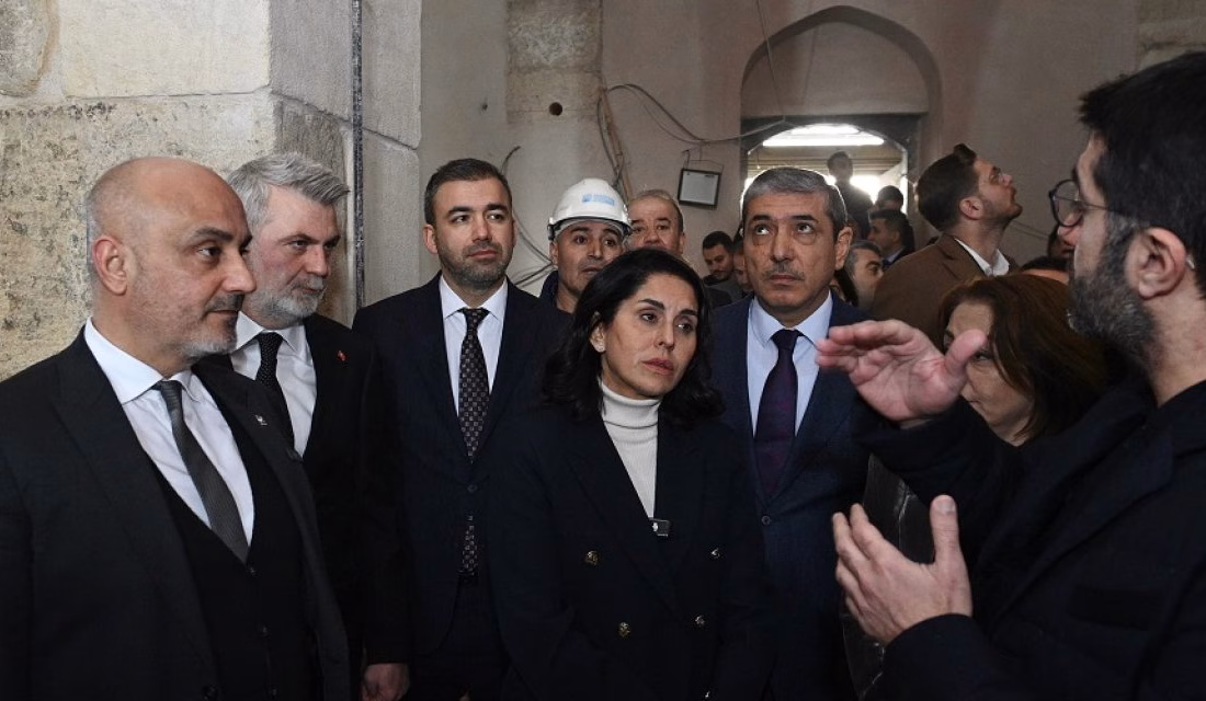Büyükşehir Belediye Başkanı Fırat Görgel, AK Parti Çevre ve Şehircilik