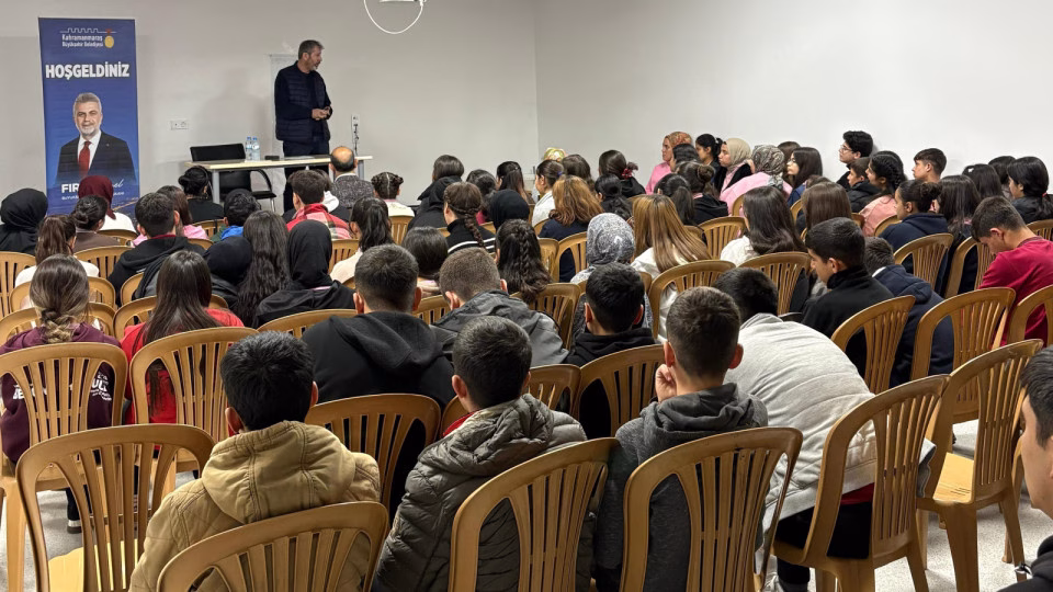 Büyükşehir Belediyesi, Aralık Kültür Sanat Sezonu kapsamında Çağlayancerit Çok Programlı