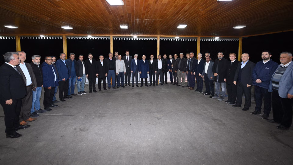 Çağlayancerit’te görev yapan muhtarlarla bir araya gelen Başkan Görgel, “Çağlayancerit’in