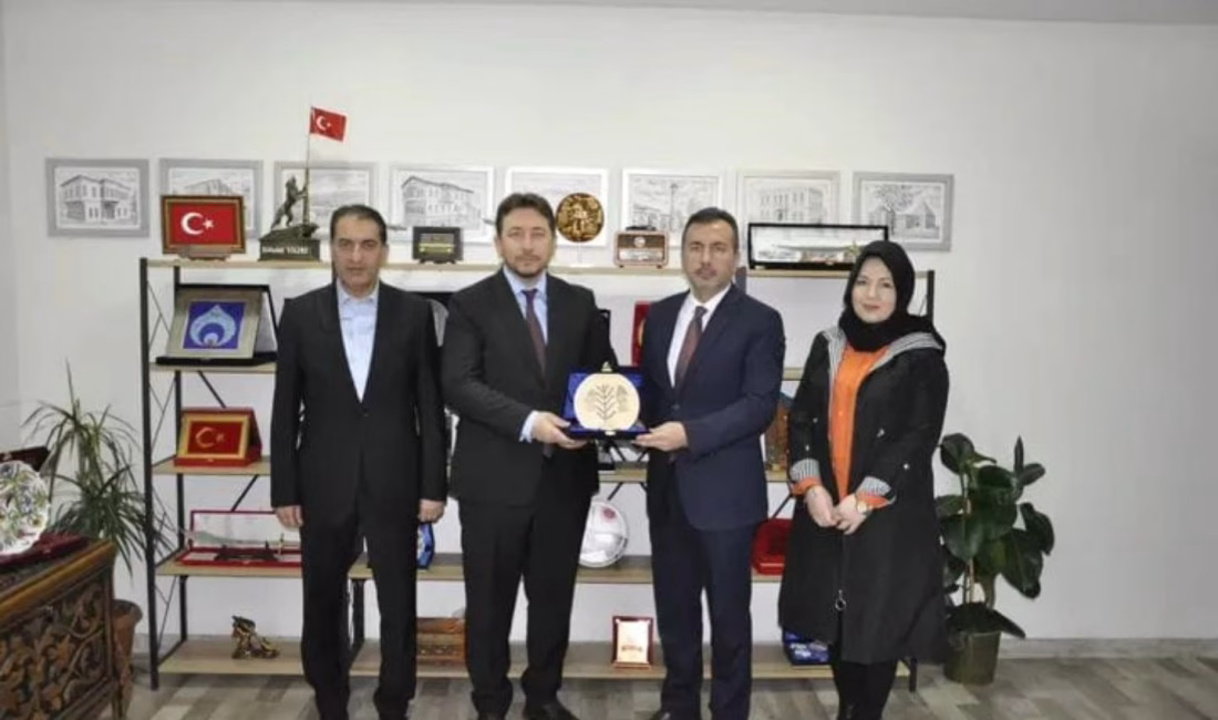 Kahramanmaraş Türkoğlu İlçe Millî Eğitim Müdürü Murat Kapyapar, Halk Eğitim