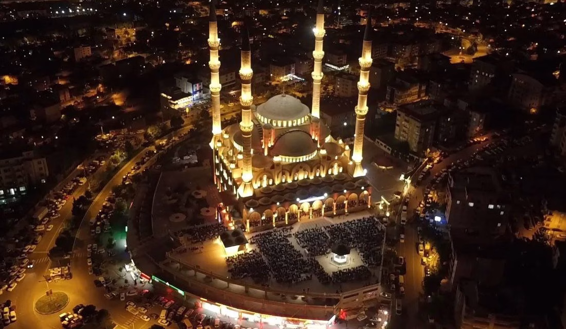 Manevi atmosferiyle Kahramanmaraş’ta her yıl ayrı bir coşkuyla karşılanan Ramazan
