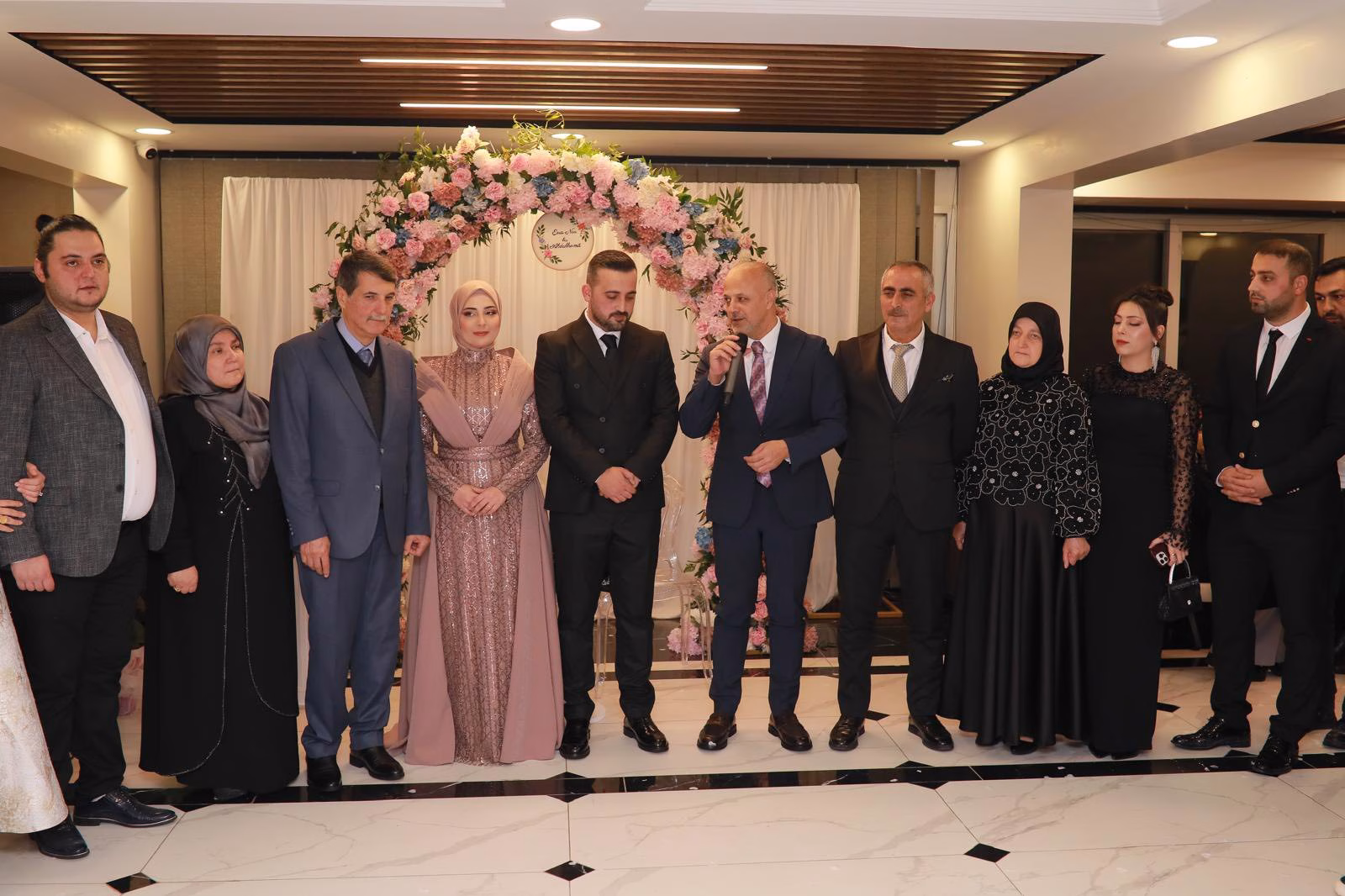 Afsin Belediye Baskani Koray Kirac’tan Nisan Torenine Anlamli Katilim () Afsin Belediye Baskani Koray Kirac’tan Nisan Torenine Anlamli Katilim ()