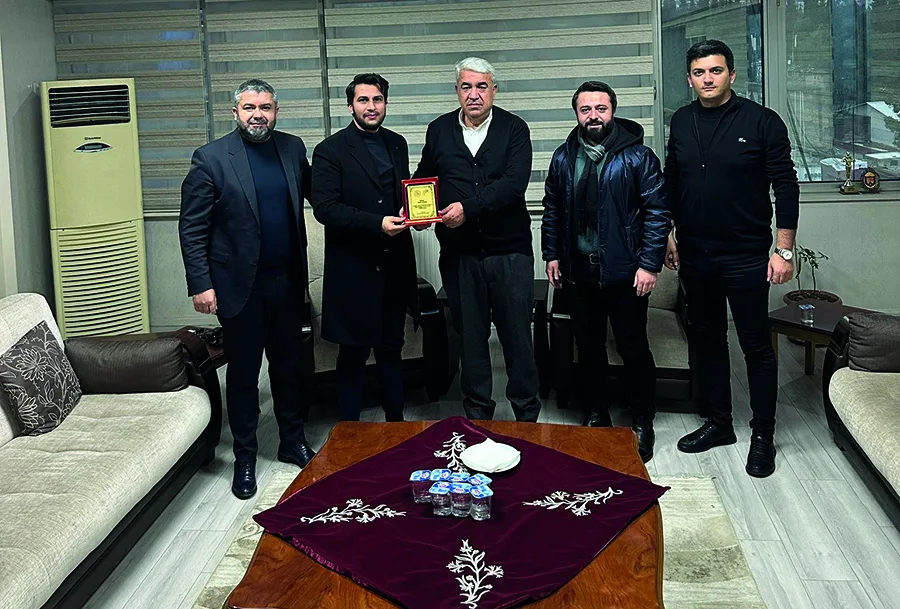 Türkoğlu Esnaf ve Sanatkârlar Odası Başkanı Orhan Çomruk ve yönetim