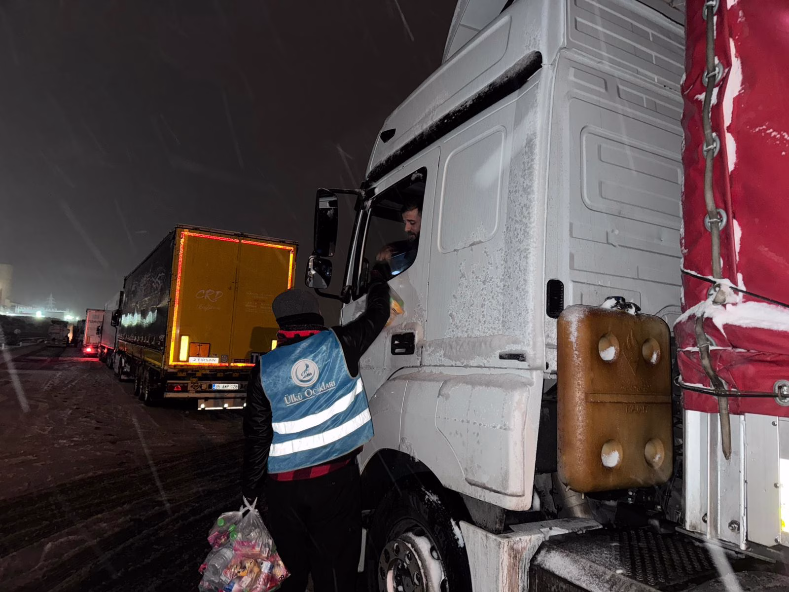 Ulku Ocaklari Kahramanmaras’ta Kar Mesaisinde ()