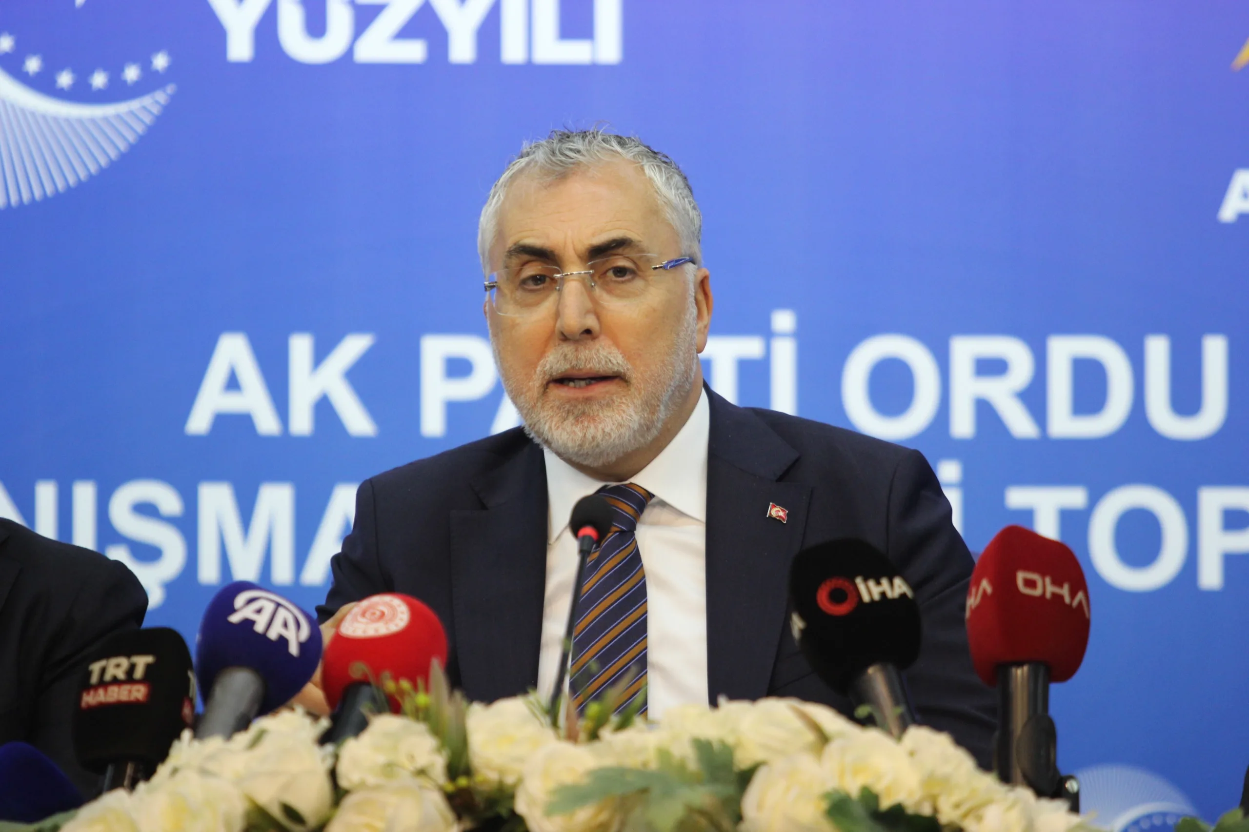 Bakan Işıkhan: İşsizlik oranı son yılın en düşük seviyesinde