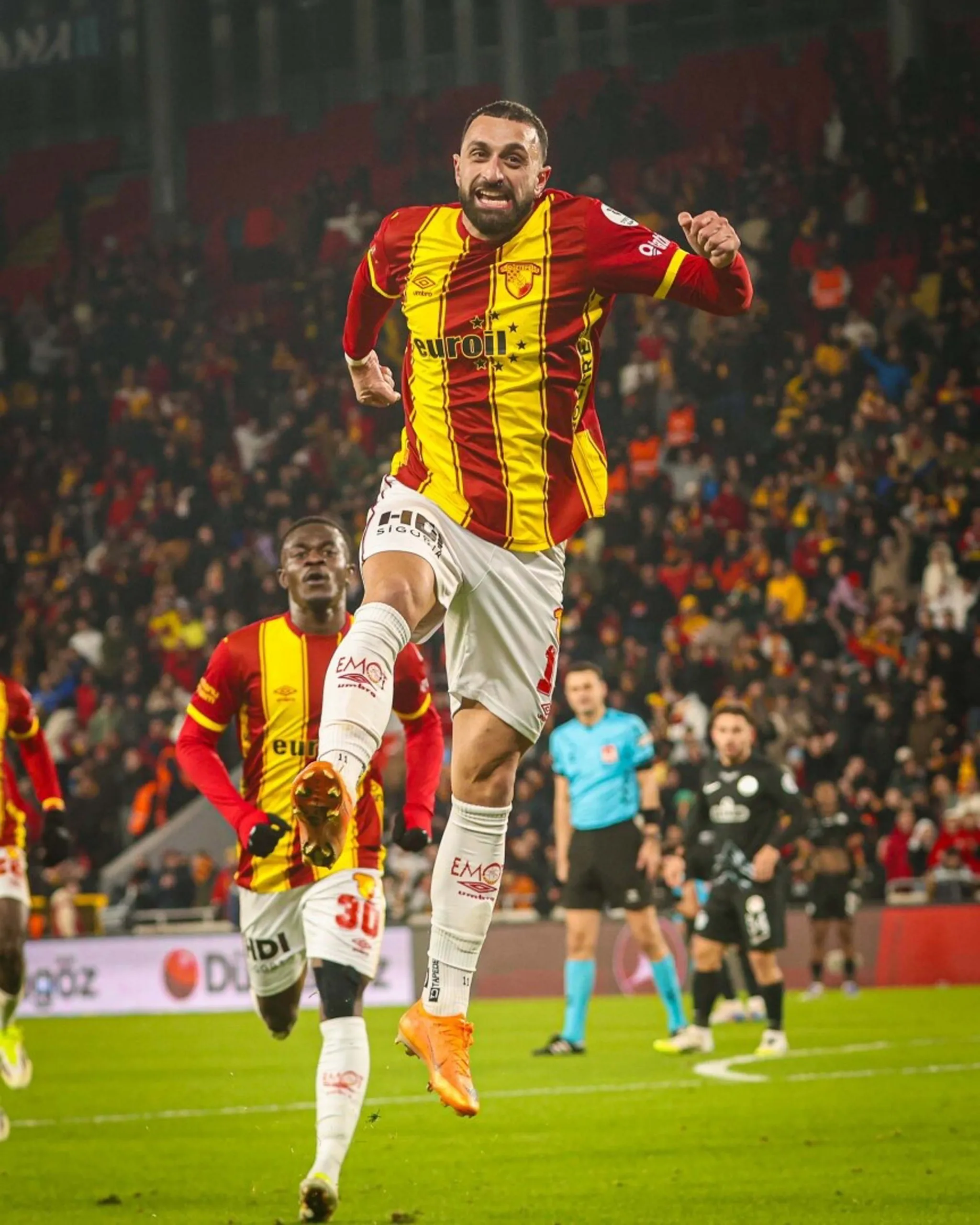 Göztepe evinde Fatih Karagümrük'le oynayacak