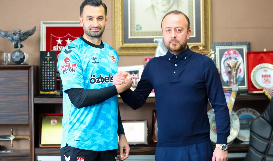 SİVAS, – SİVASSPOR, devre arası transfer döneminde ilk olarak kaleci