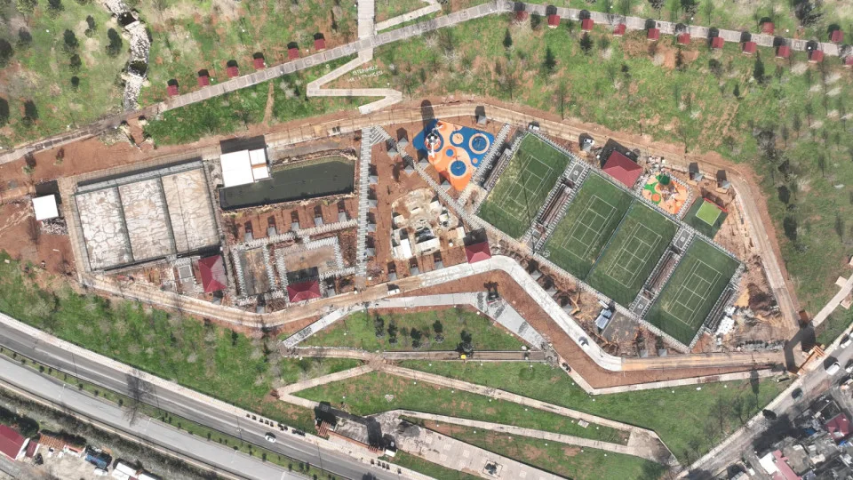 Onikişubat ilçesinde artan nüfus ve yeni konut alanlarıyla birlikte sosyal