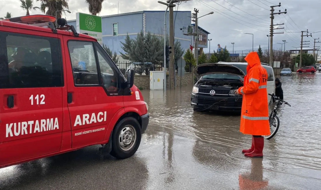 Osmaniye’de iki gündür etkili olan ve şiddetini artıran sağanak yağışlar