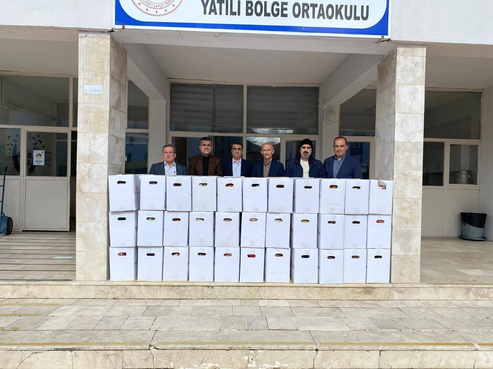 881b8803 1f27 4647 b21f 4f36346b3acb