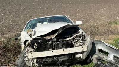 Kadirli’nin Hardallık köyünde bugün meydana gelen trafik kazasında, bir minibüs