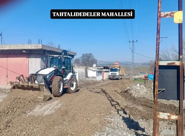 Türkoğlu’nda mahalle mahalle hizmet atağı