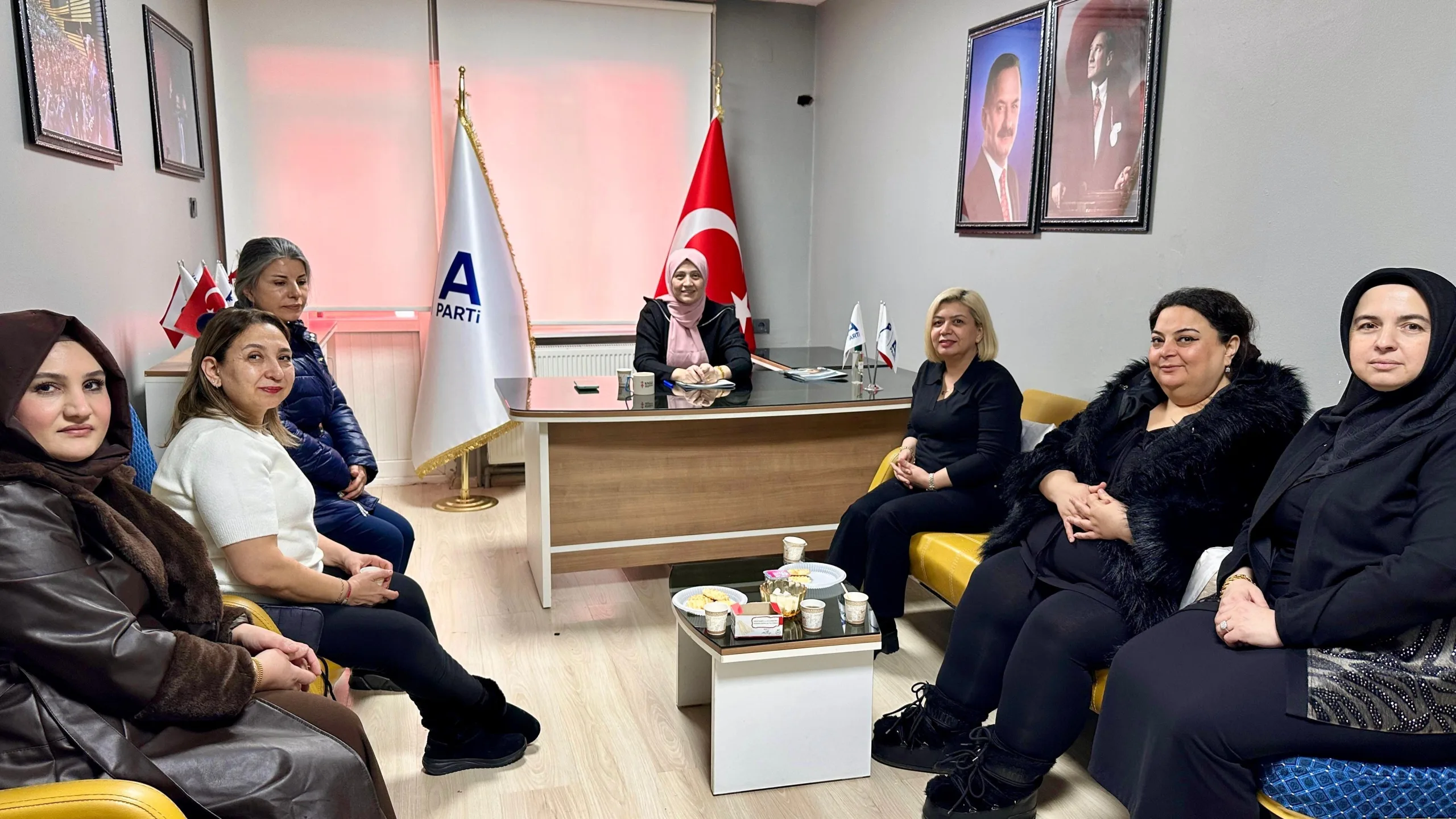 KAGİD’den Anahtar Parti’ye Ziyaret: Kadınların Siyasette Güçlü Temsili Konuşuldu 1 WhatsApp Image 2026 02 11 at 14.14.50 scaled