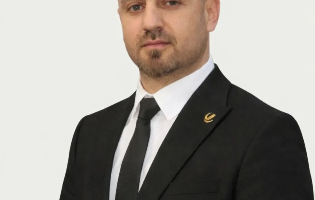 Yeniden Refah Partisi Tanıtım ve Medya Başkanı Özcan Çalışkan, Berat