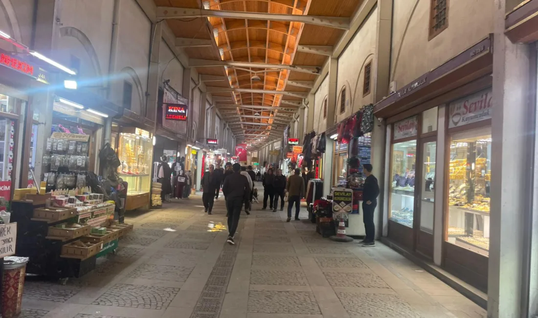 Kahramanmaraş’ta çarşıda günlerdir süren durgunluk yaklaşan bayram öncesi de devam