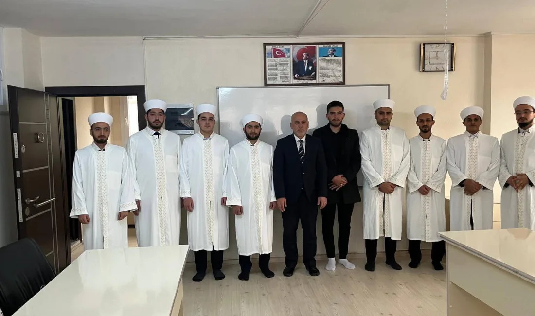 Kahramanmaraş’ın Andırın ilçesinde göreve yeni başlayan din görevlilerine yönelik tanışma,