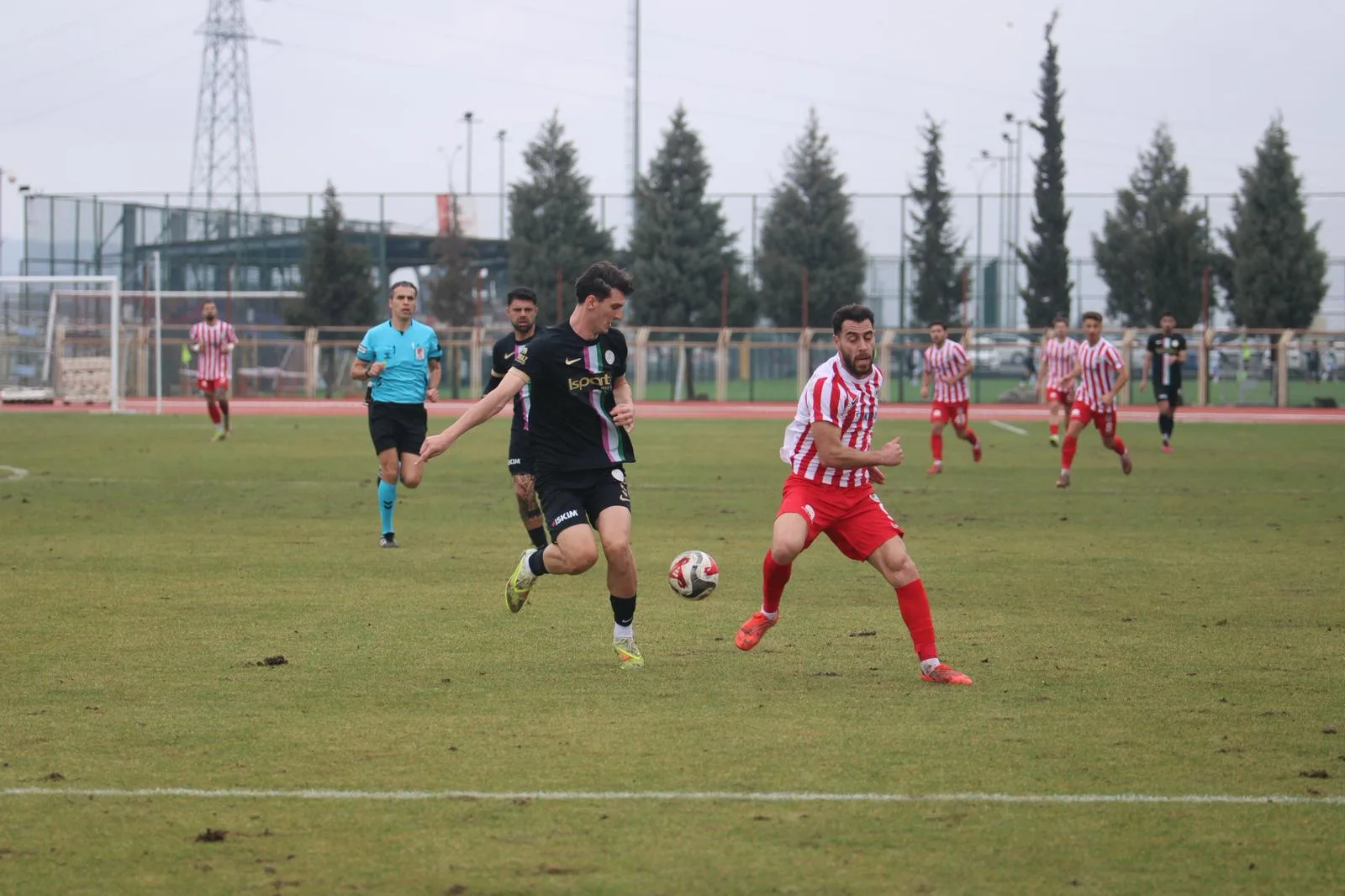 ee602851 edfe 4511 9b21 92df28c8bc5c