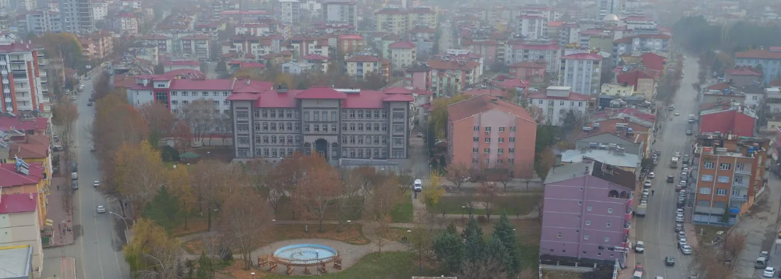 Kahramanmaraş’ın en büyük ilçelerinden Elbistan’da genç nüfusun en önemli gündem