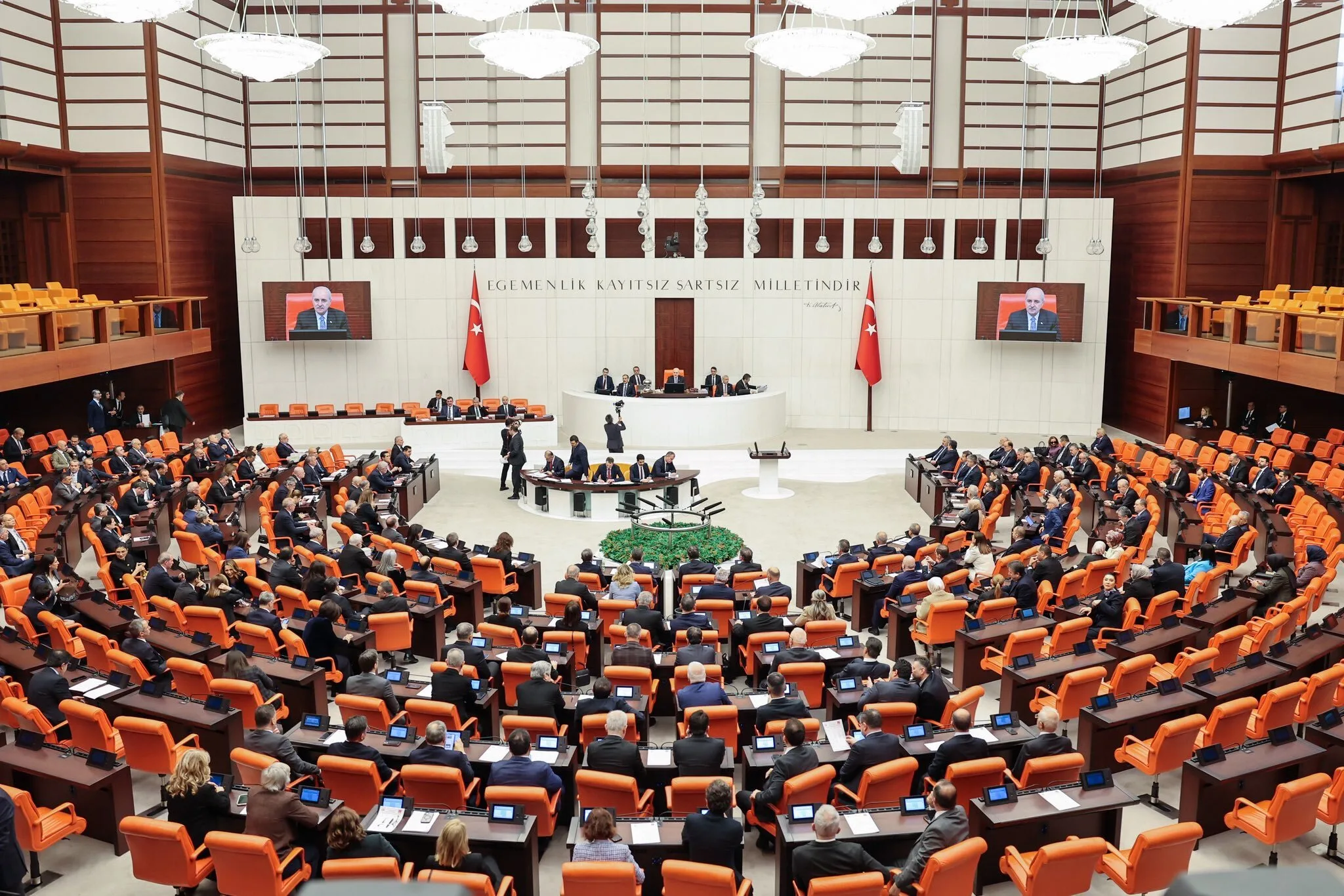 TBMM Genel Kurulu'nda, 'Milli Parklar Kanunu' teklifi görüşmelerine başlandı