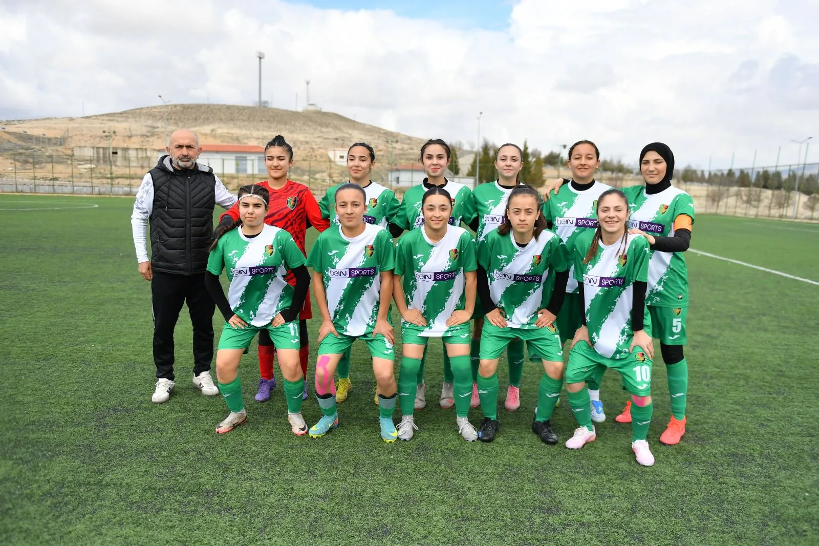 Namağlup şampiyon Anadoluspor, Play-Off’a da fırtına gibi başladı!