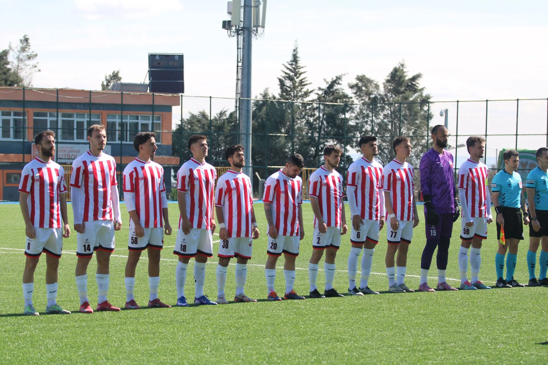 Kahramanmaraşspor Kümede Kalma Savaşında: Yeni Hoca Suvermez Maçına Yetişecek mi?