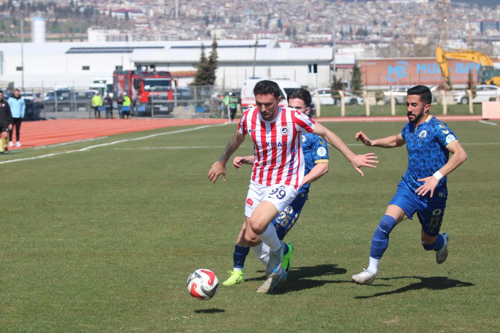 3b12b144 4711 48a2 b26b 5fbf52d2f16e