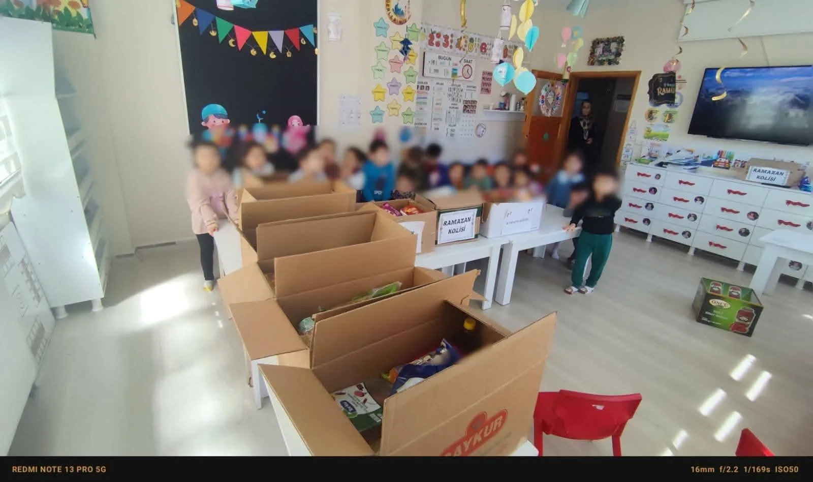 Küçük Ellerden Büyük İyilik