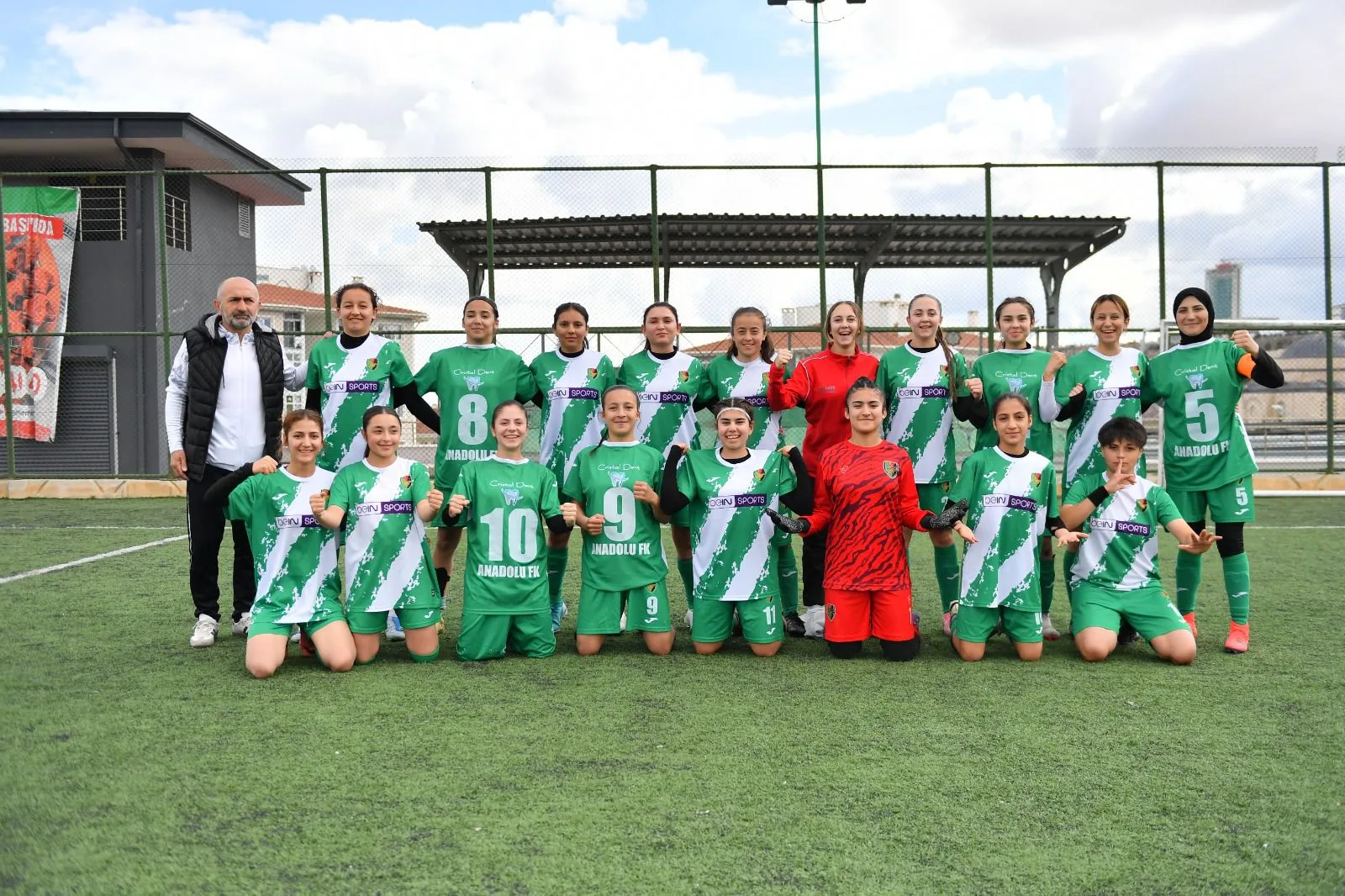Namağlup şampiyon Anadoluspor, Play-Off’a da fırtına gibi başladı!