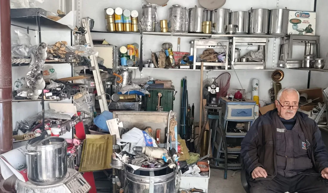 Andırın’da yaşayan 70 yaşındaki soba ustası Mustafa Purdaş, yaklaşık yarım