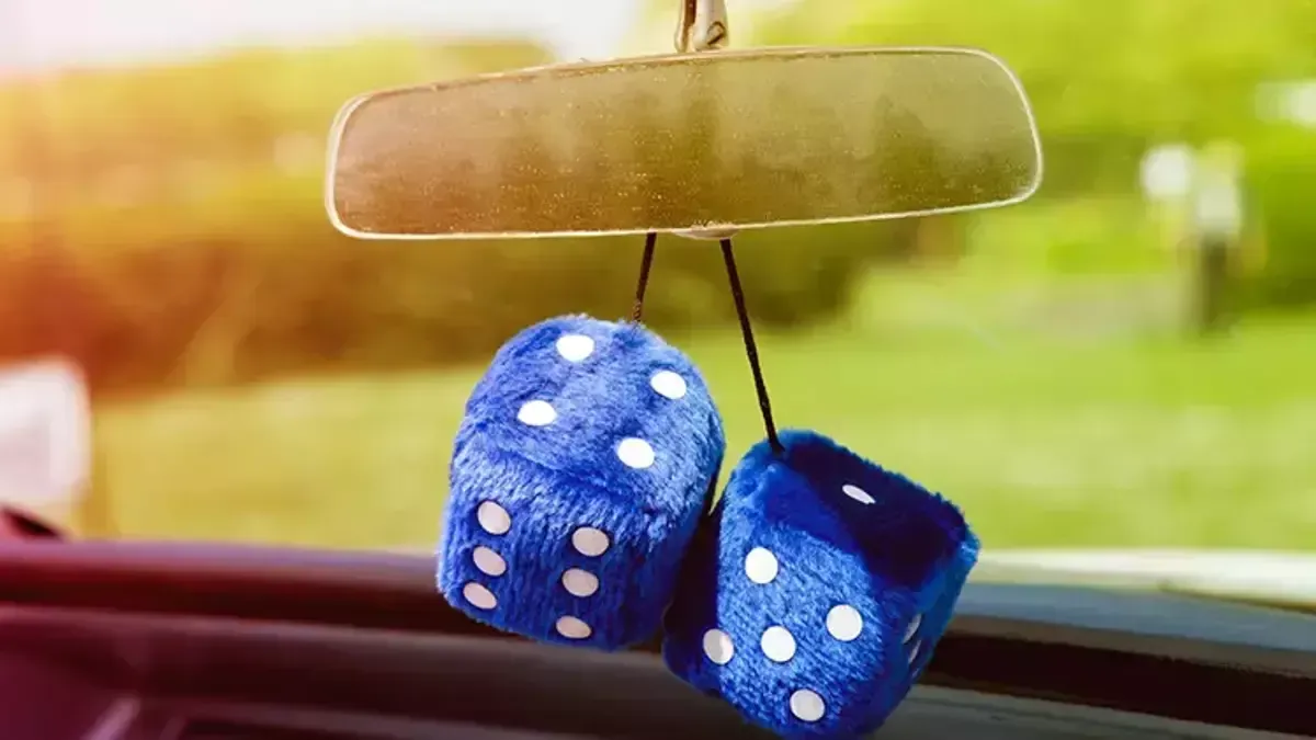 63889cee693d563bf0868ae4