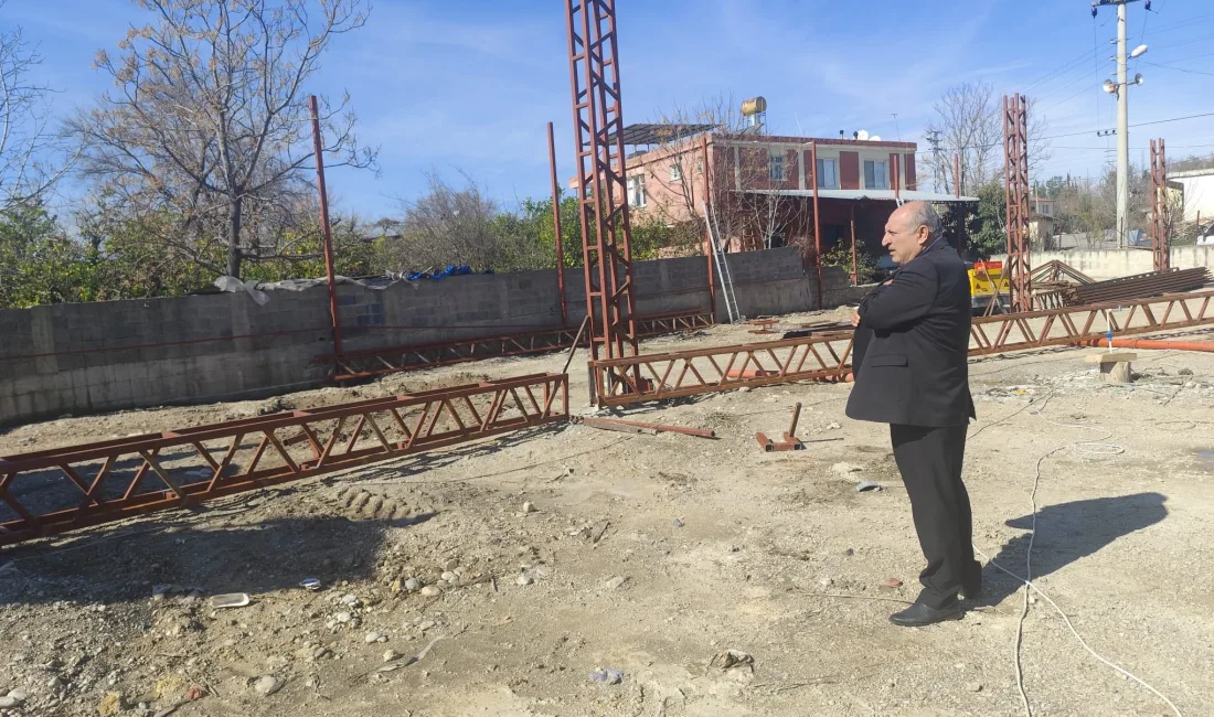 Sumbas Belediye Başkanı Zeki Demiroğlu, Ek Hizmet Binası’nda gerçekleştirilen garaj