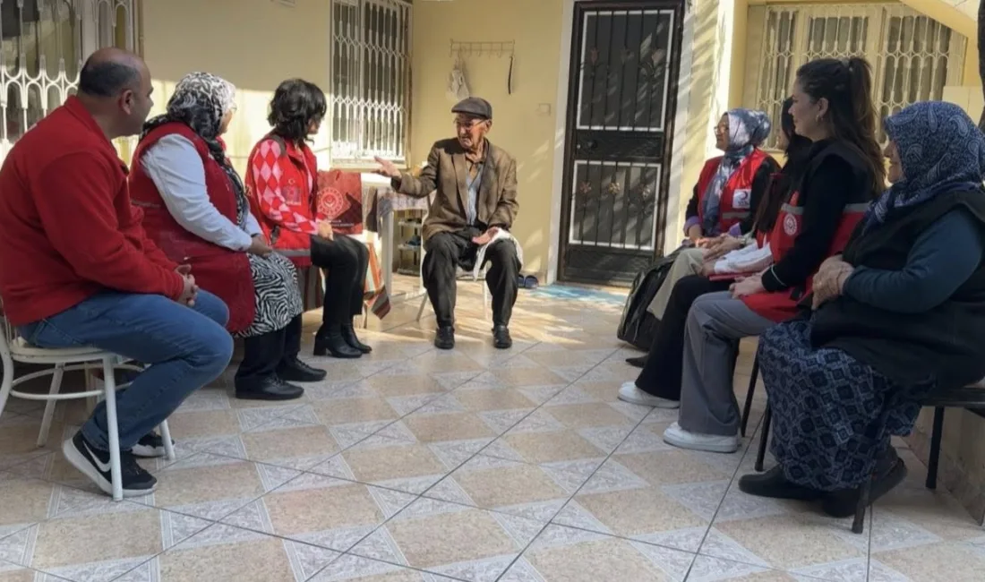 Kadirli ilçesinde Ramazan Bayramı öncesinde gerçekleştirilen anlamlı ziyaretler, yalnız yaşayan