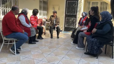 Kadirli ilçesinde Ramazan Bayramı öncesinde gerçekleştirilen anlamlı ziyaretler, yalnız yaşayan