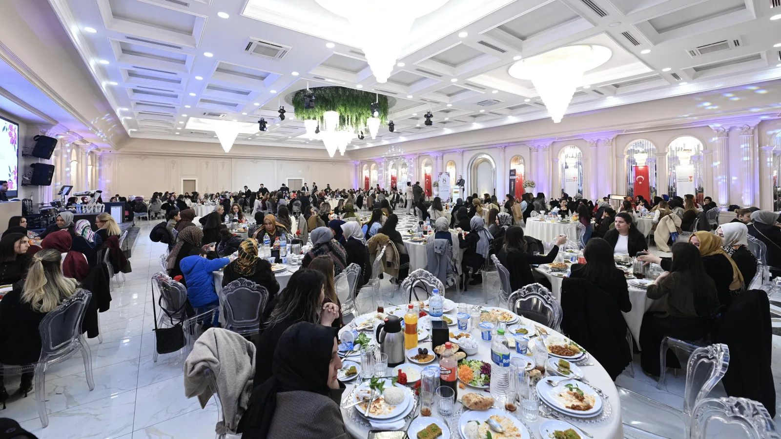 8 mart iftar 4