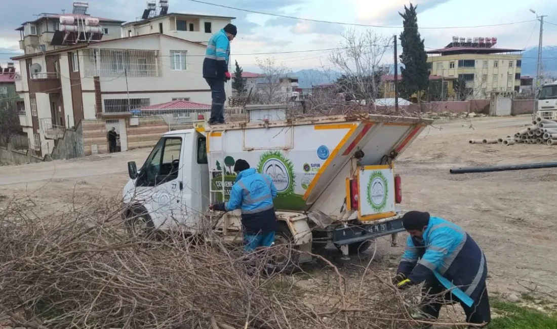 Dulkadiroğlu Belediyesi, ilçe genelinde çevre temizliğini artırmak ve vatandaşlara daha
