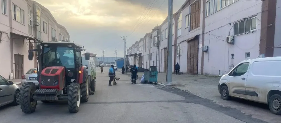 Dulkadiroglunda 105 Mahallede Temizlik Seferberligi Suruyor 3