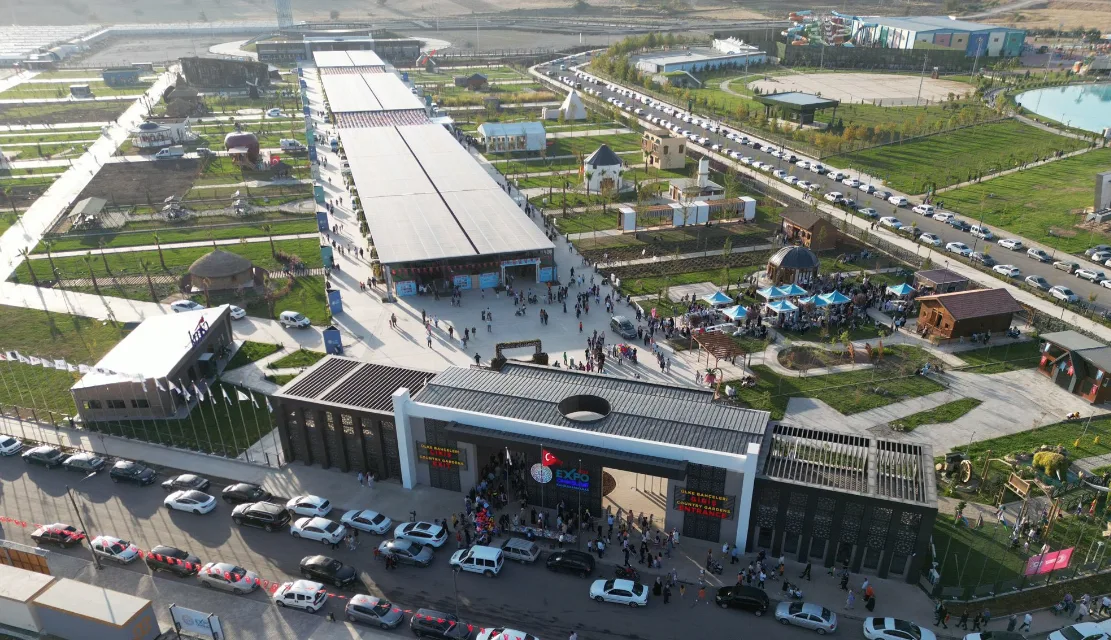 EXPO Çevresi "Ticaret Üssü" mü Oluyor Yoksa Beklemede mi? İşte Bölgedeki Son Durum!