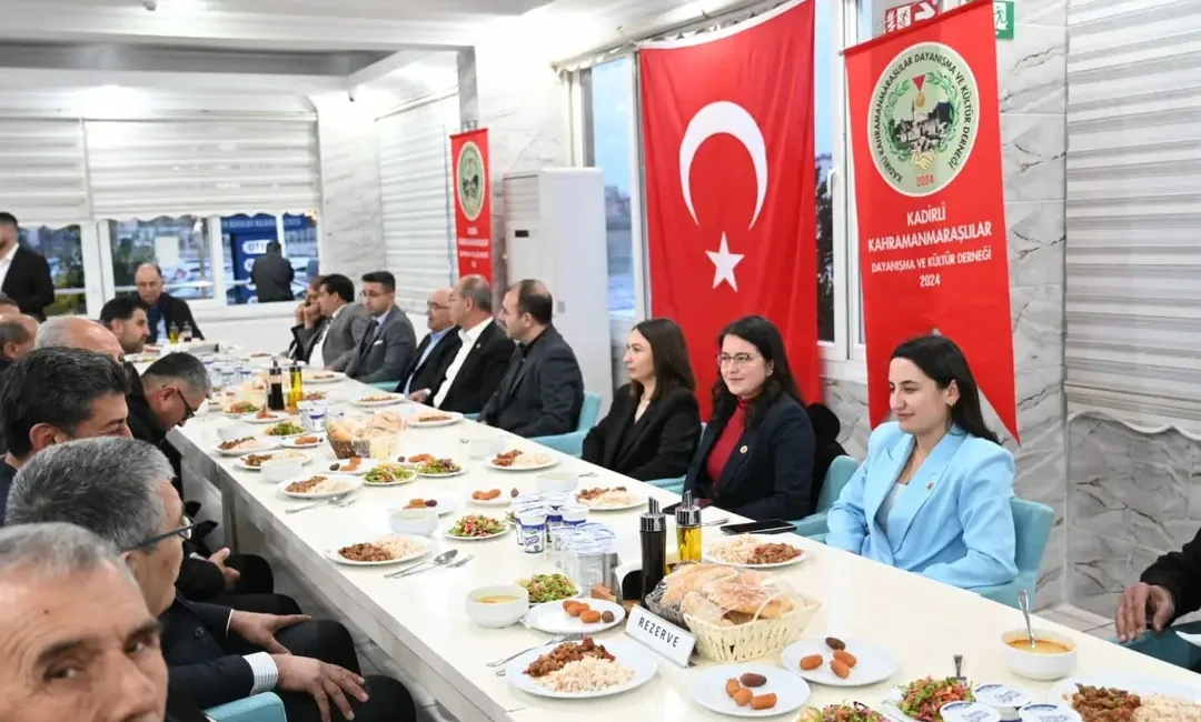 Osmaniye Kahramanmaraşlılar Federasyonuna bağlı Kadirli Kahramanmaraşlılar Dayanışma ve Kültir Derneği