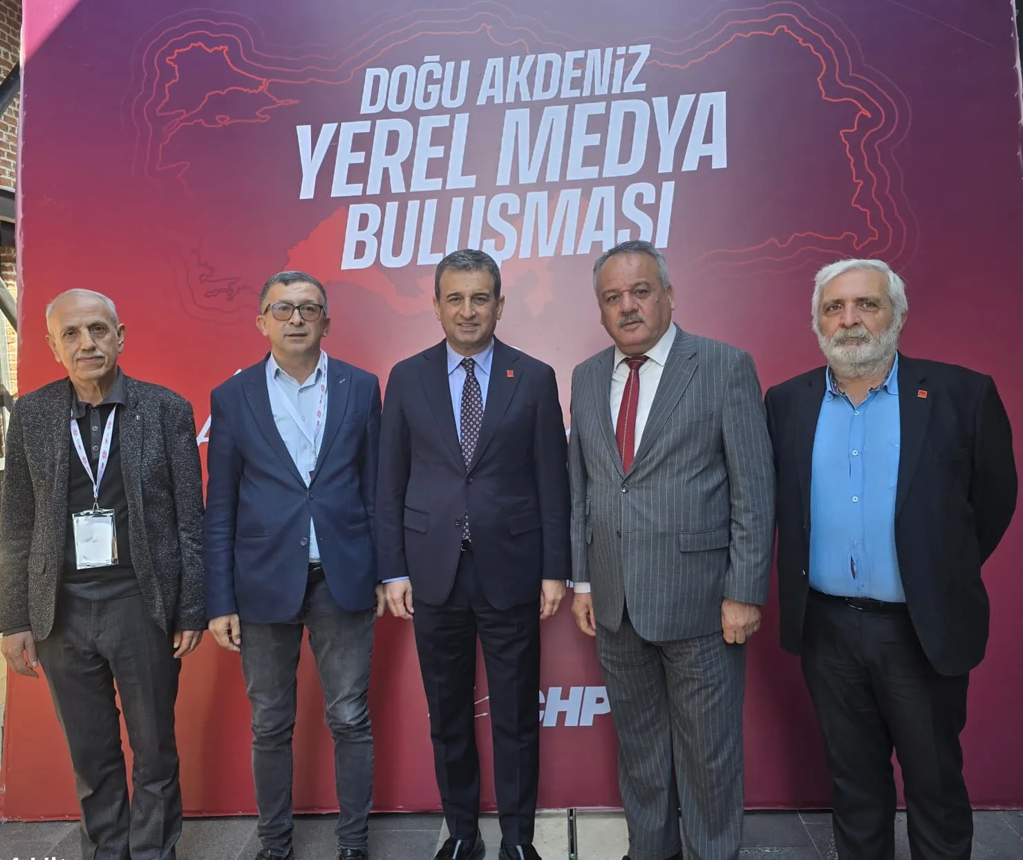 Gazeteciligin Gelecegi Masaya Yatirildi 3